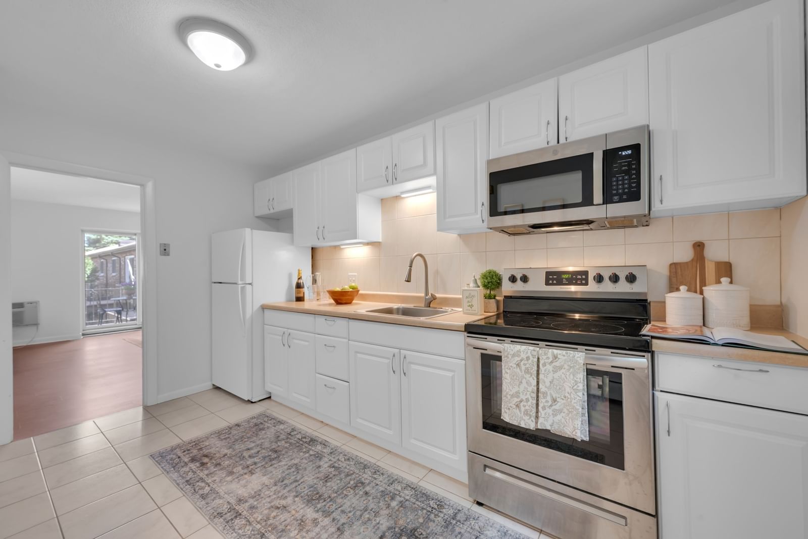 35 Westgate Rd #6 Boston — Photo 6 of 32