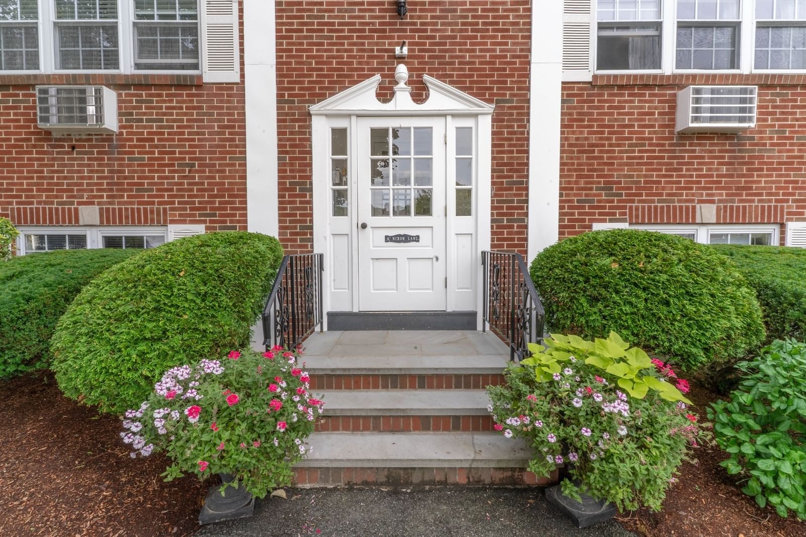4 Nixon Ln #5 Stoneham — Photo 10 of 13