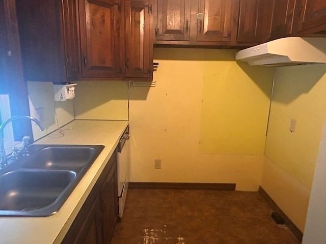 163 Morgan St South Hadley — Photo 12 of 22