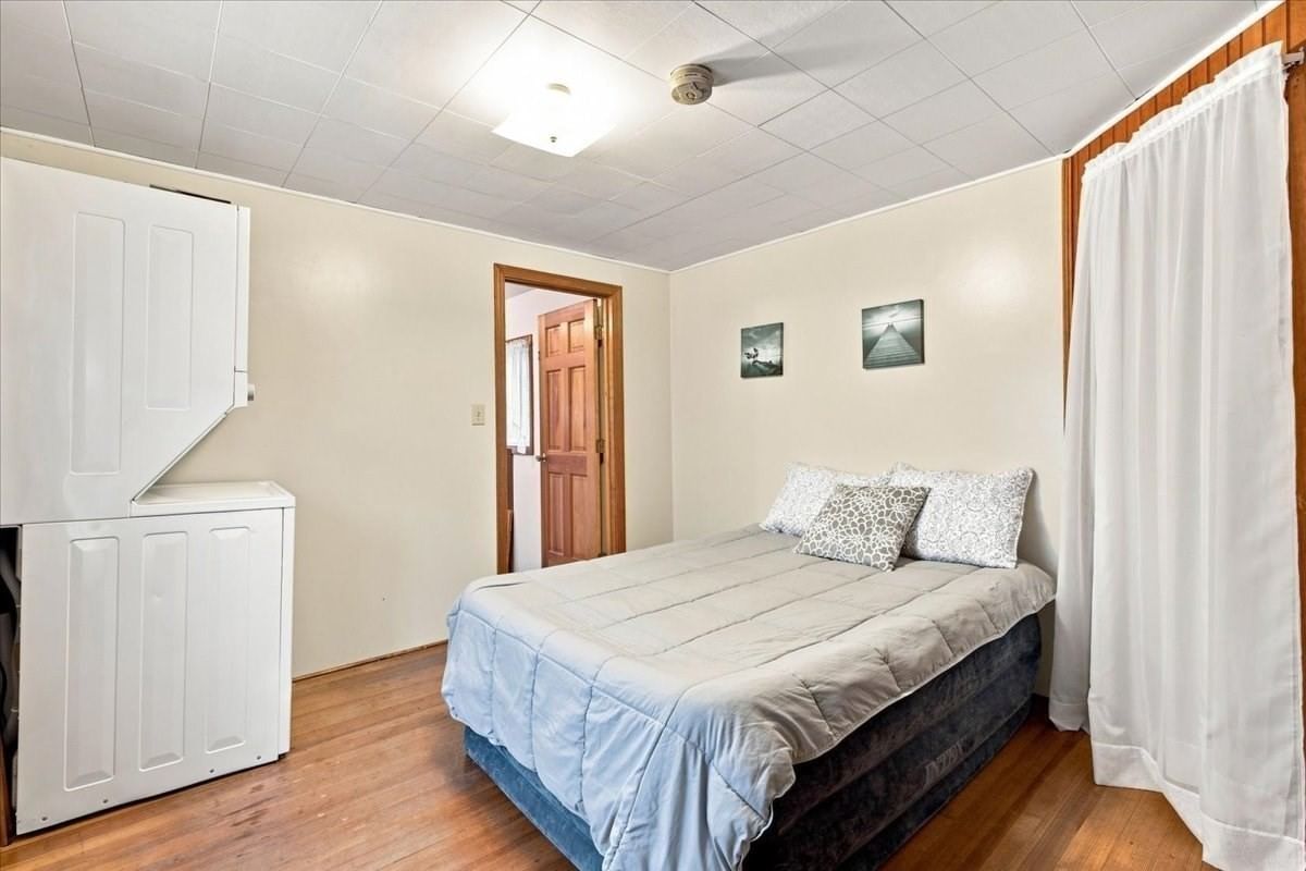 30 Bay Street Wareham — Photo 16 of 33