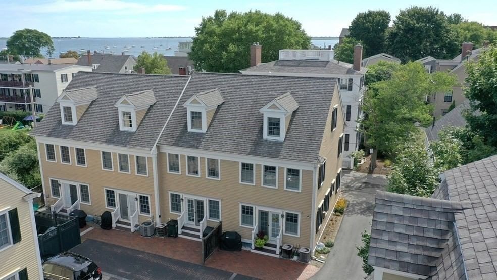 16 Ship St #16 Newburyport — Photo 35 of 40