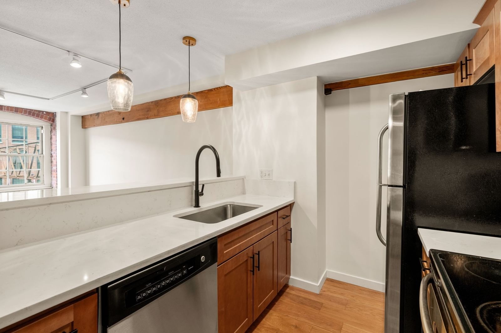 240 Jackson St #308 Lowell — Photo 5 of 22