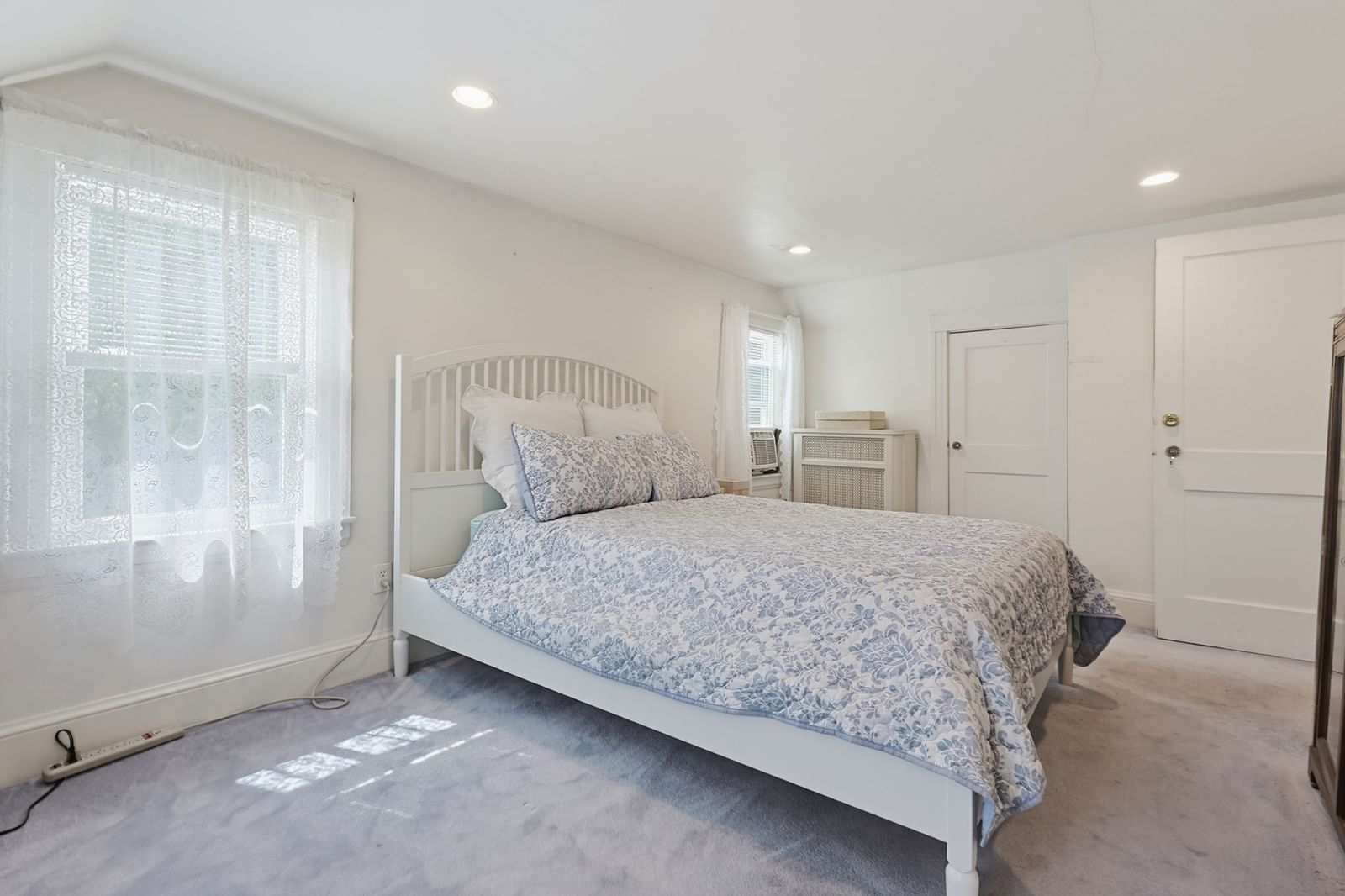 425 Prospect St Norwood — Photo 23 of 32