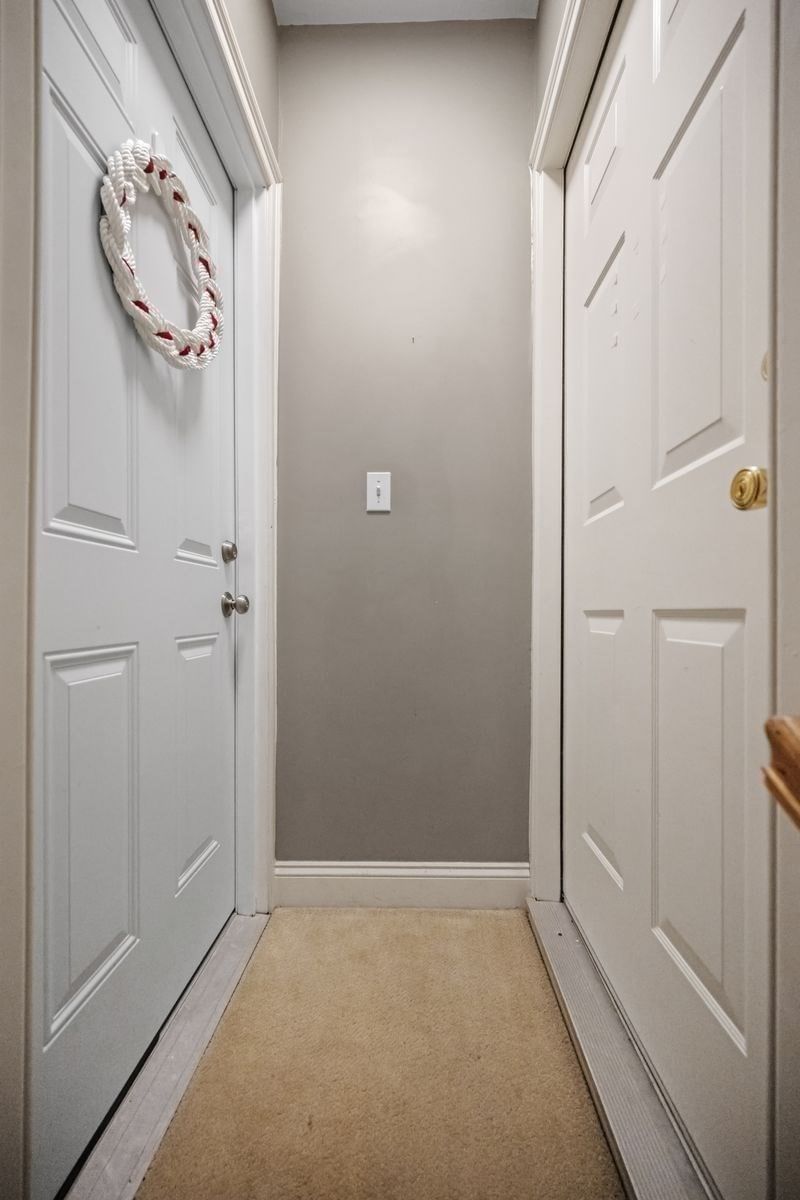26 Village Street #Unit 3 Marblehead — Photo 4 of 26