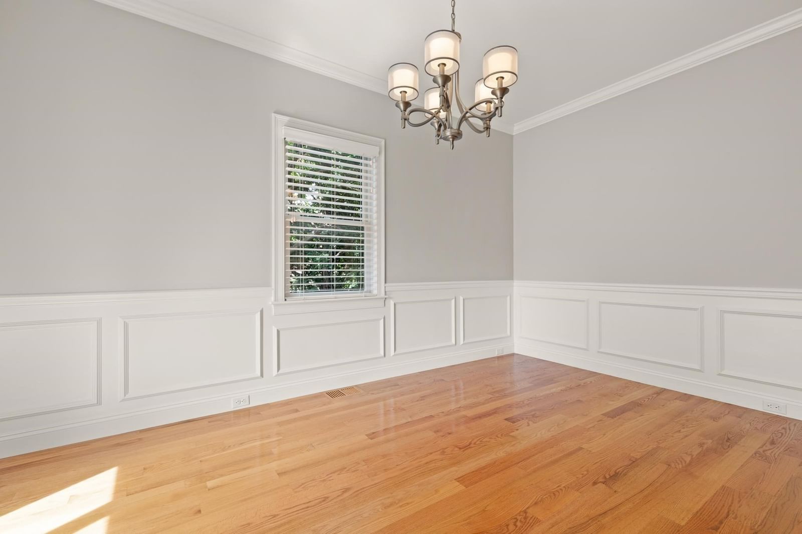 29 Wadsworth Ave #2 Waltham — Photo 10 of 41