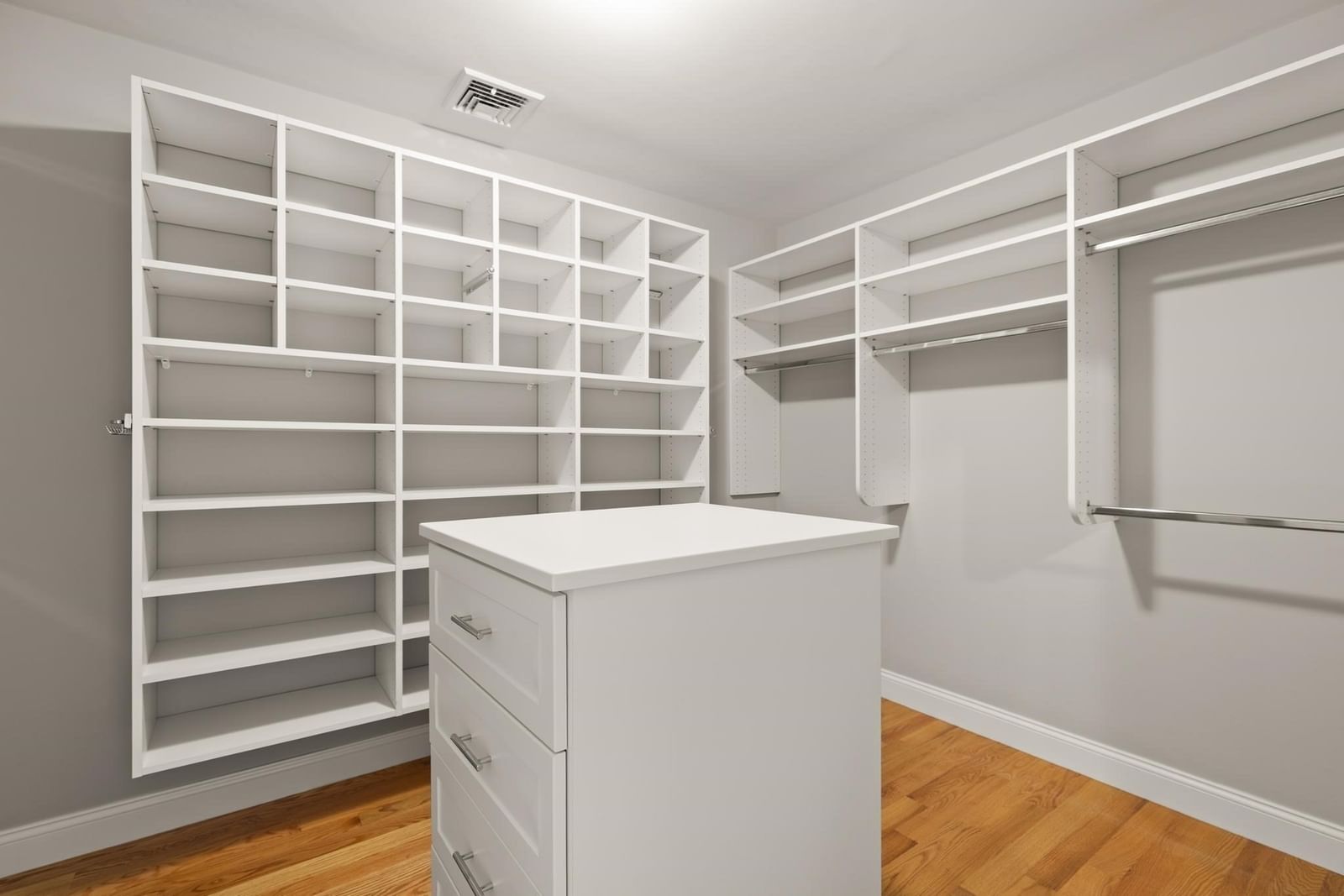 29 Wadsworth Ave #2 Waltham — Photo 19 of 41