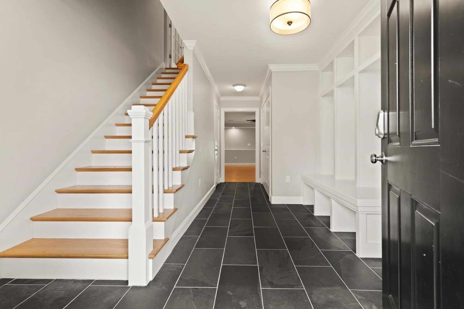 29 Wadsworth Ave #2 Waltham — Photo 25 of 41