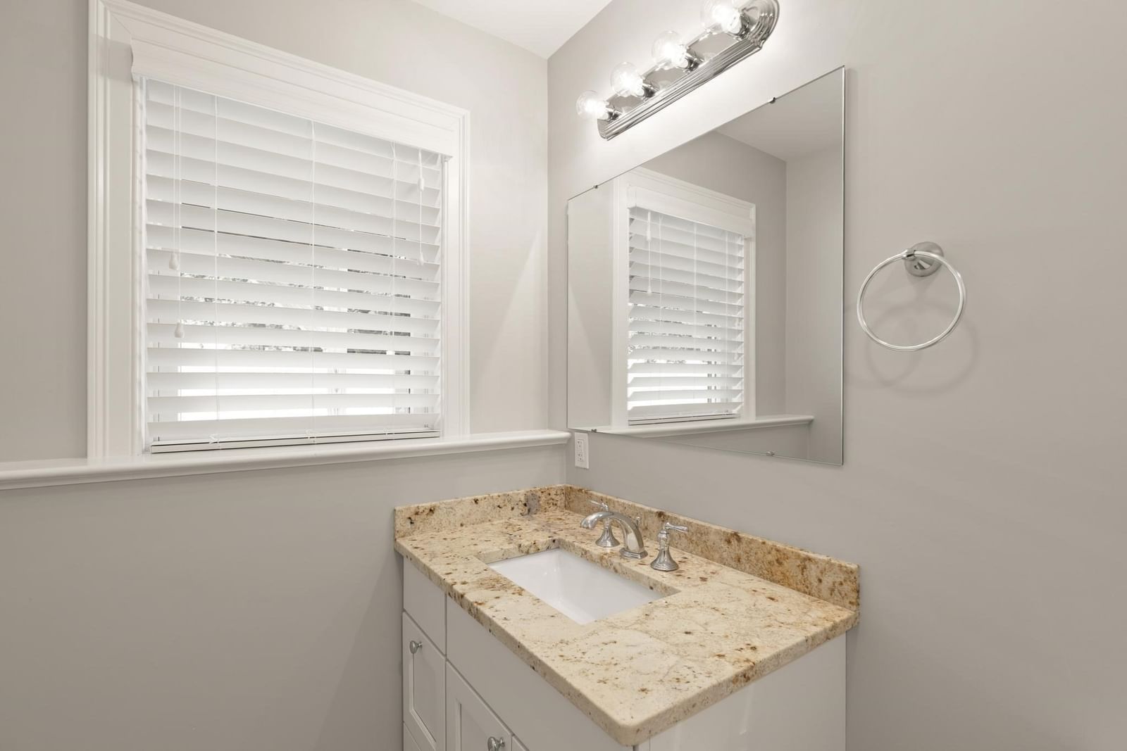 29 Wadsworth Ave #2 Waltham — Photo 31 of 41