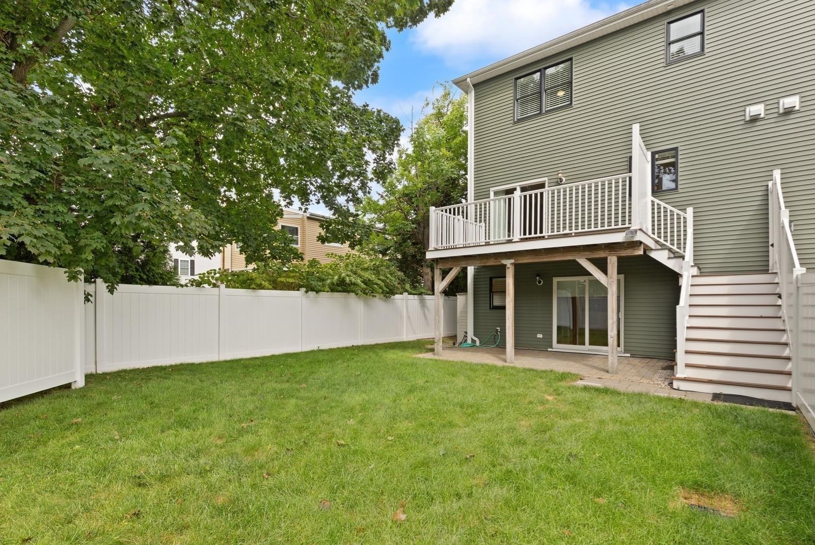 29 Wadsworth Ave #2 Waltham — Photo 33 of 41