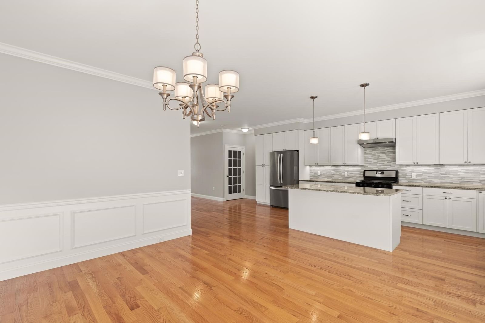 29 Wadsworth Ave #2 Waltham — Photo 9 of 41