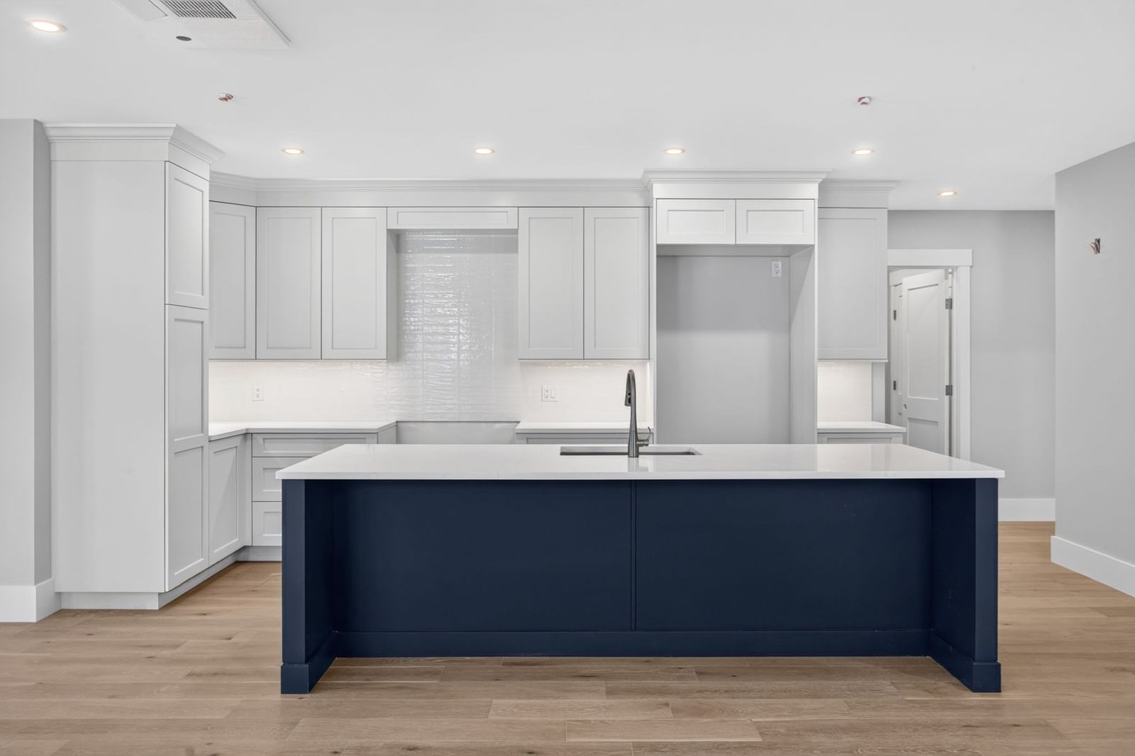 533 Woods Hole Road #E101 Falmouth — Photo 6 of 25