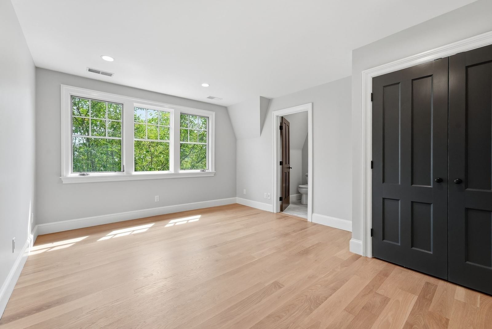 49 Willard Common Concord — Photo 20 of 34