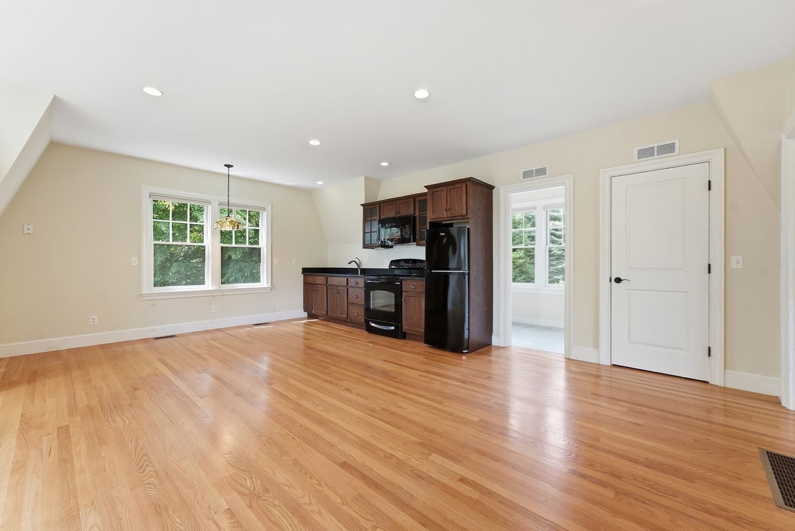 49 Willard Common Concord — Photo 29 of 34
