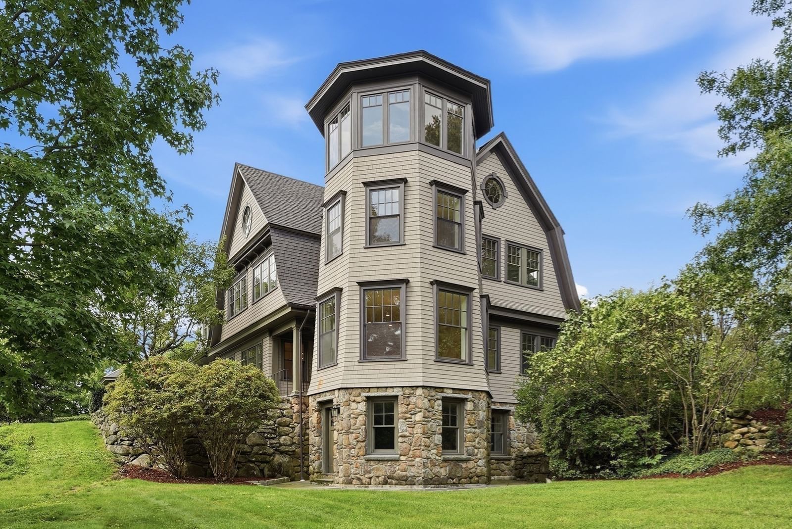 49 Willard Common Concord — Photo 31 of 34