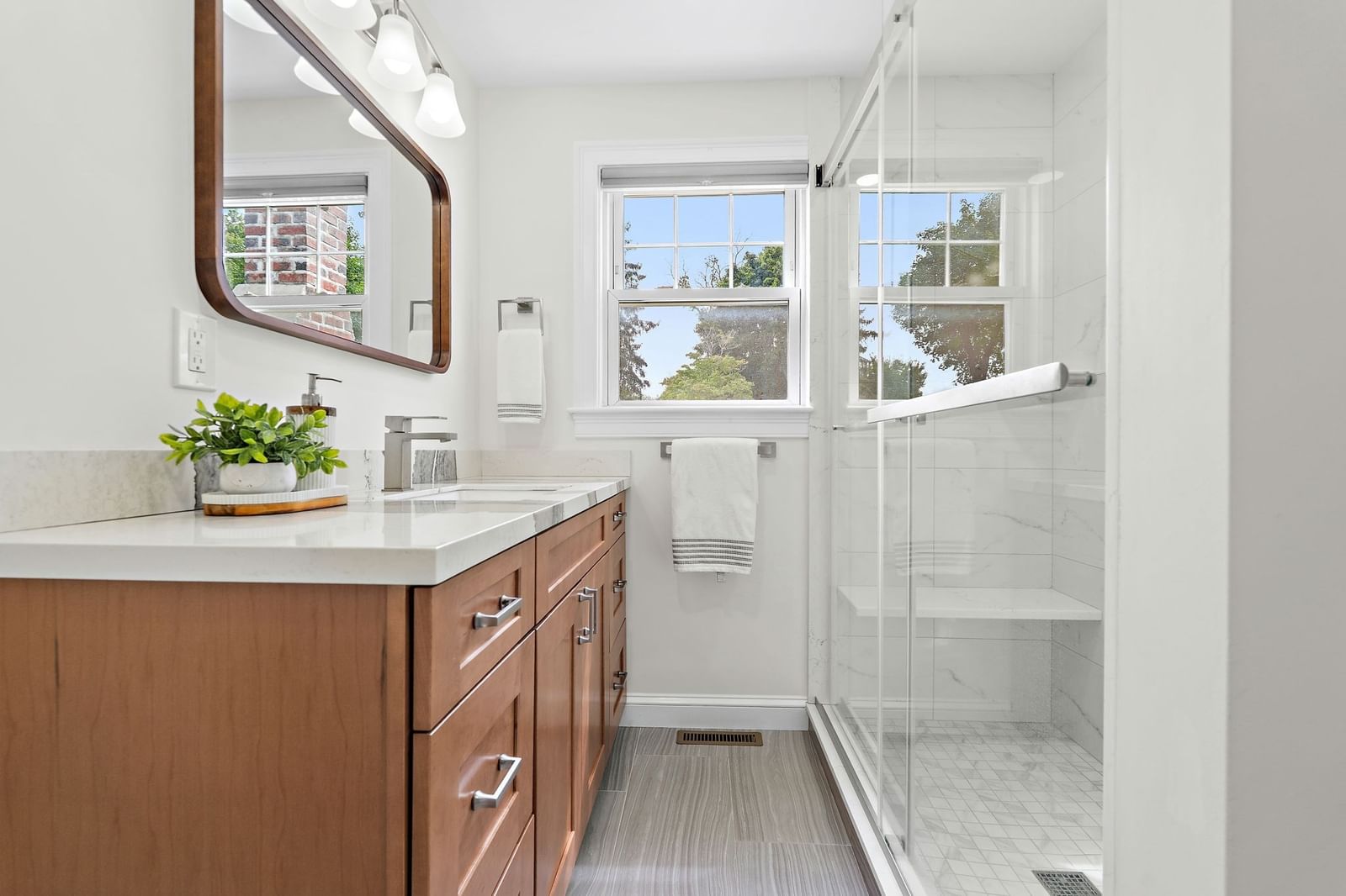 100 Muron Ave Bellingham — Photo 16 of 42