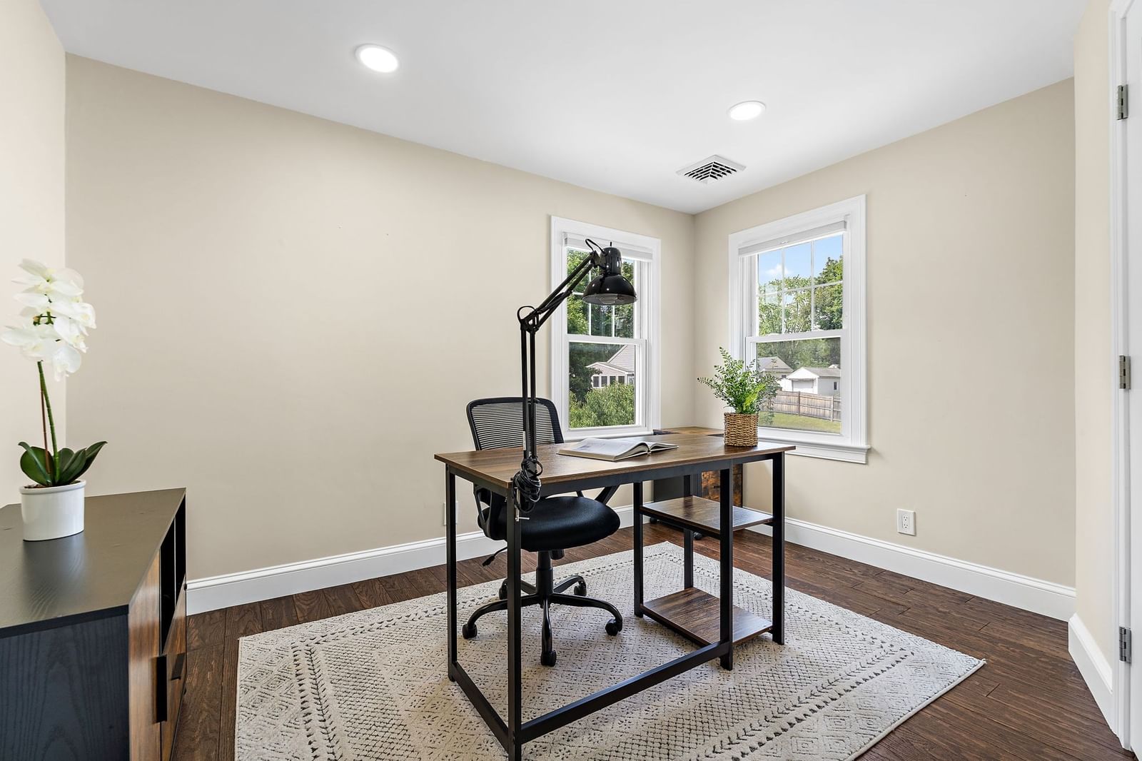 100 Muron Ave Bellingham — Photo 26 of 42