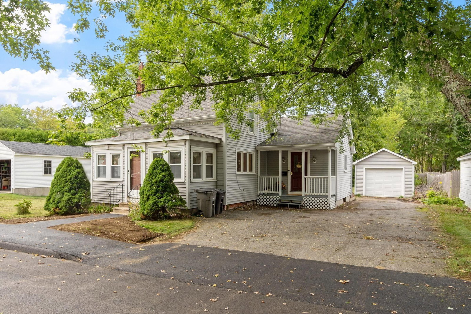 5 Branch St Gardner — Photo 1 of 28