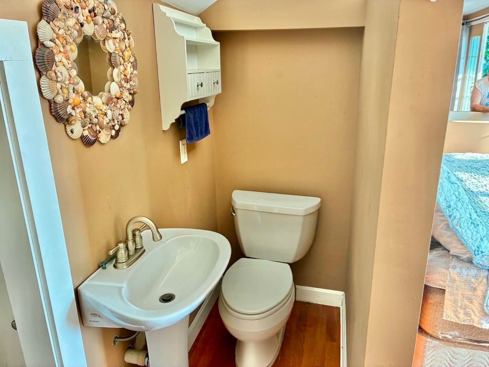 16 Middle St Fairhaven — Photo 14 of 29