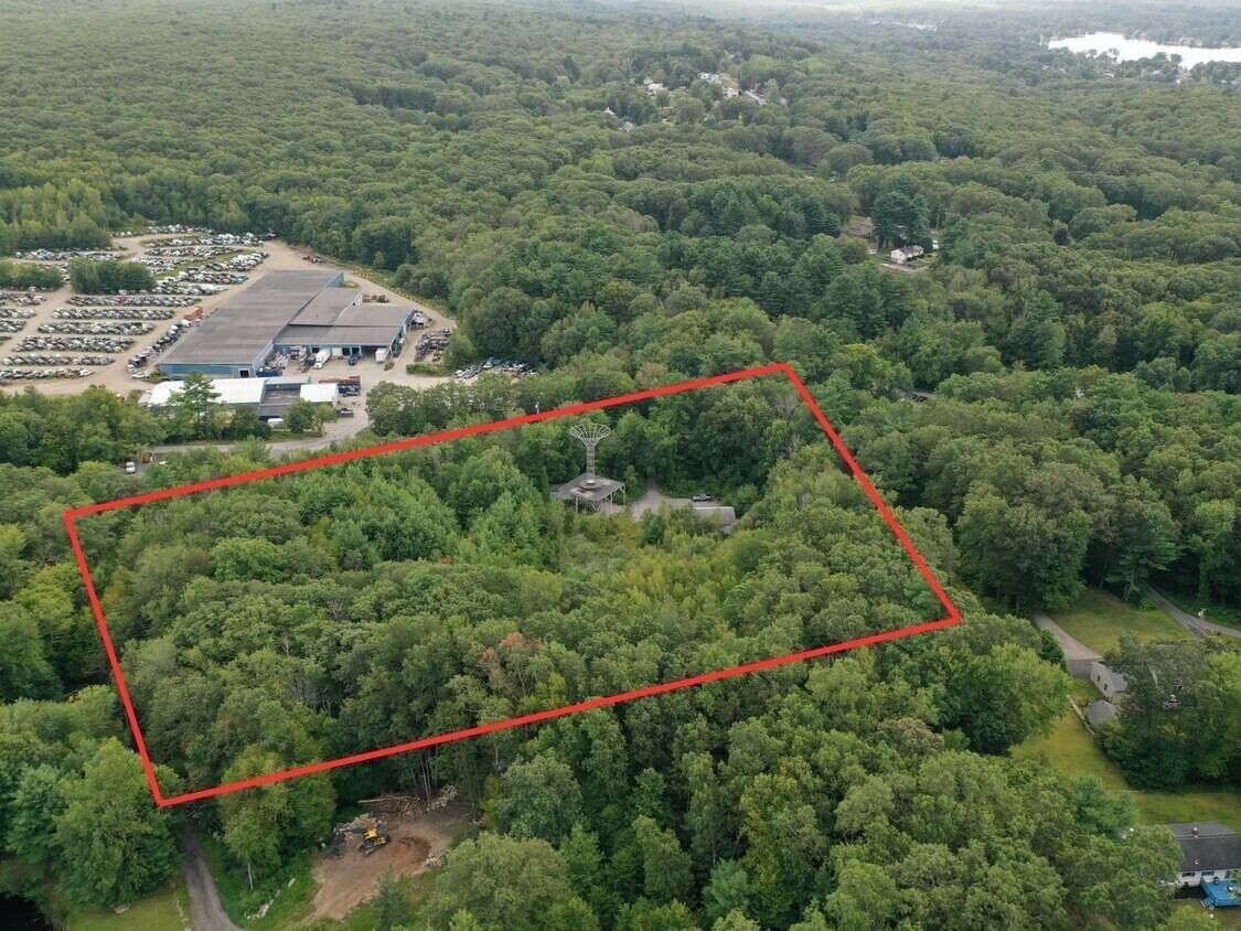 27 Douglas Road Webster — Photo 4 of 9