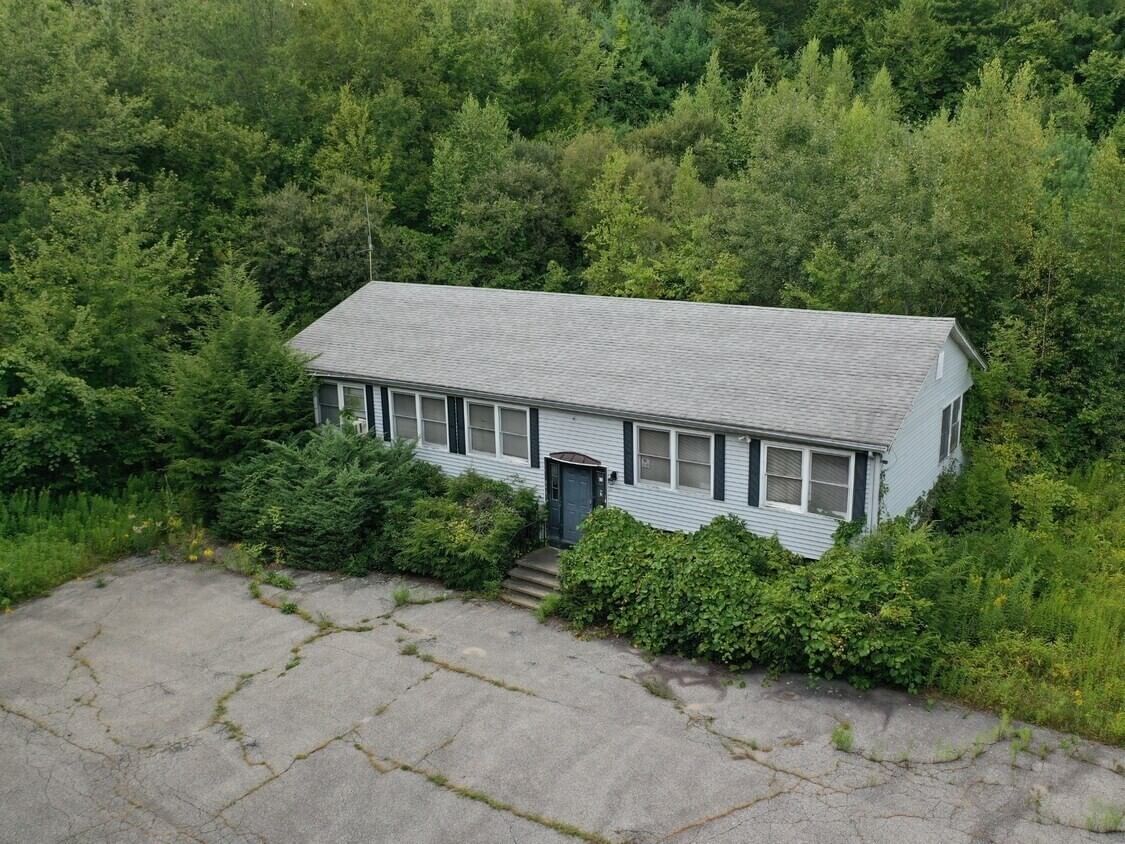27 Douglas Road Webster — Photo 8 of 9