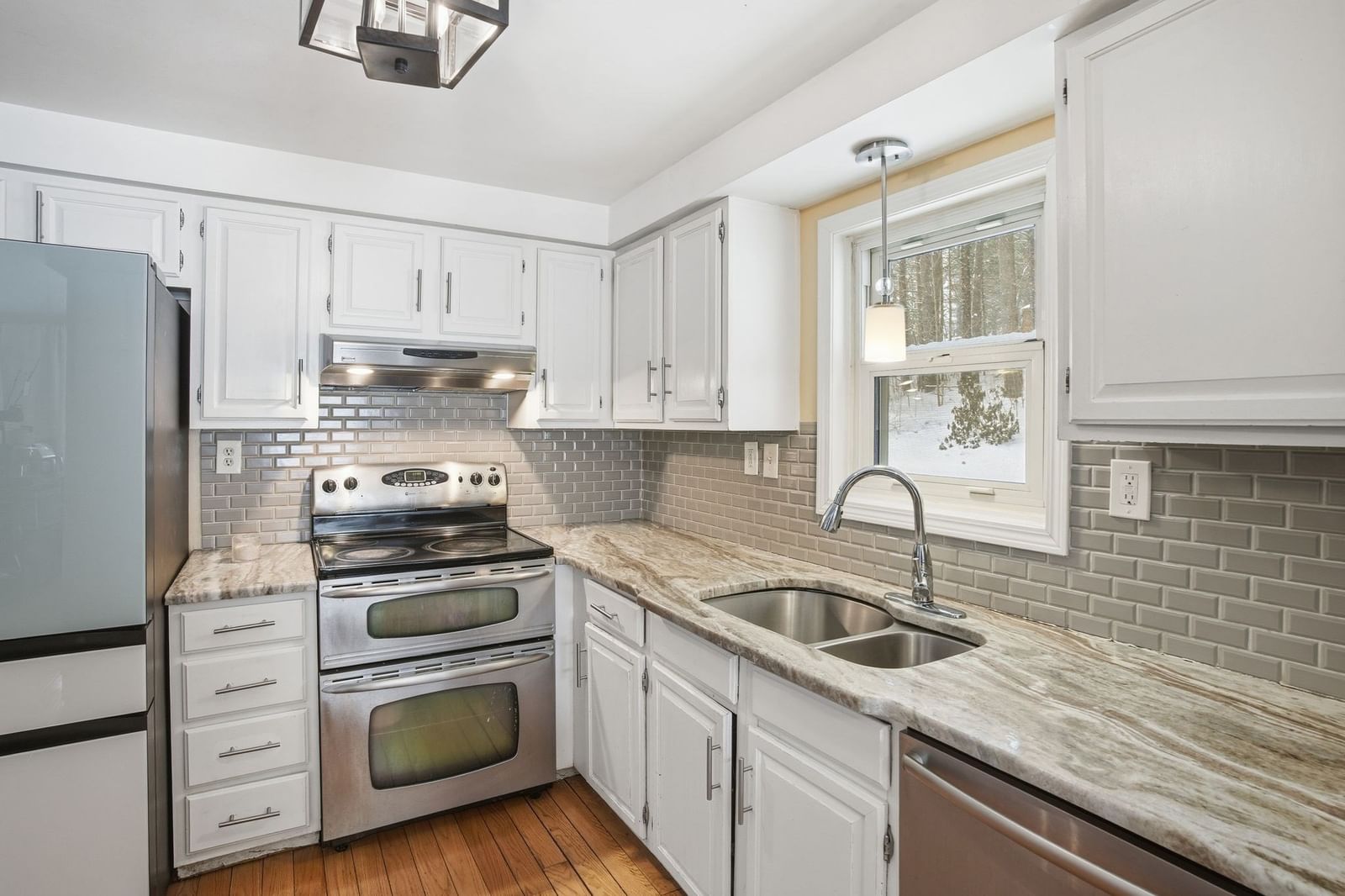 66 Buttonwood Avenue Sutton — Photo 16 of 42