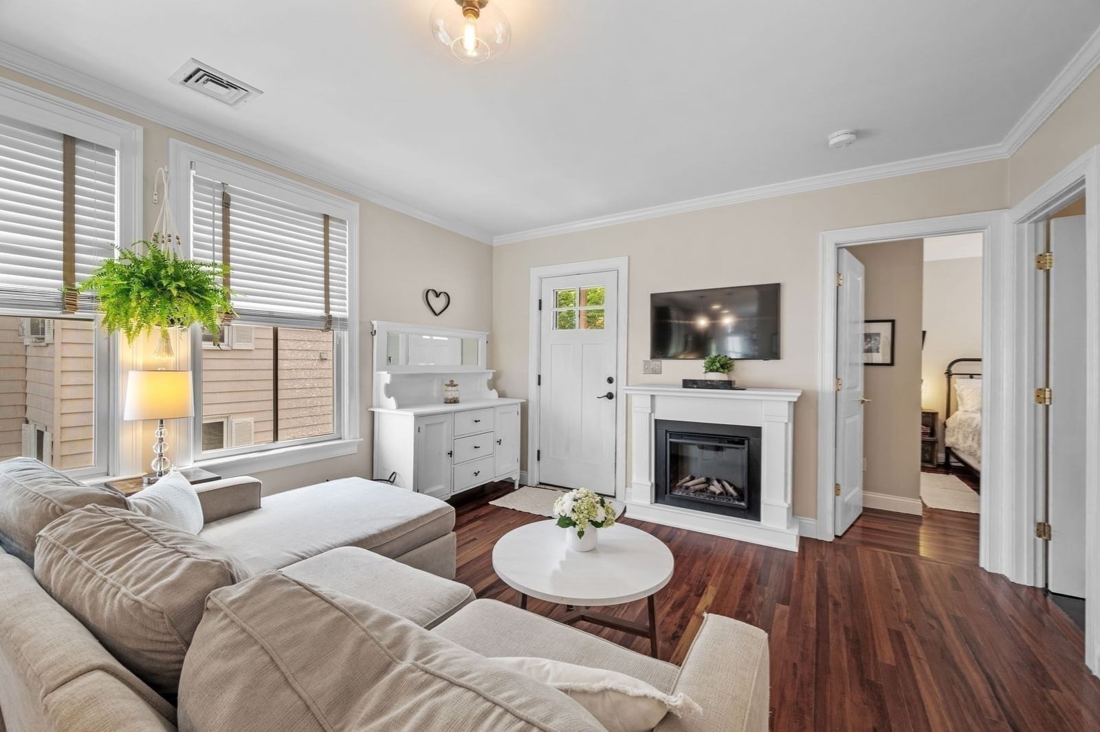 26 Village St #2 Marblehead — Photo 11 of 25