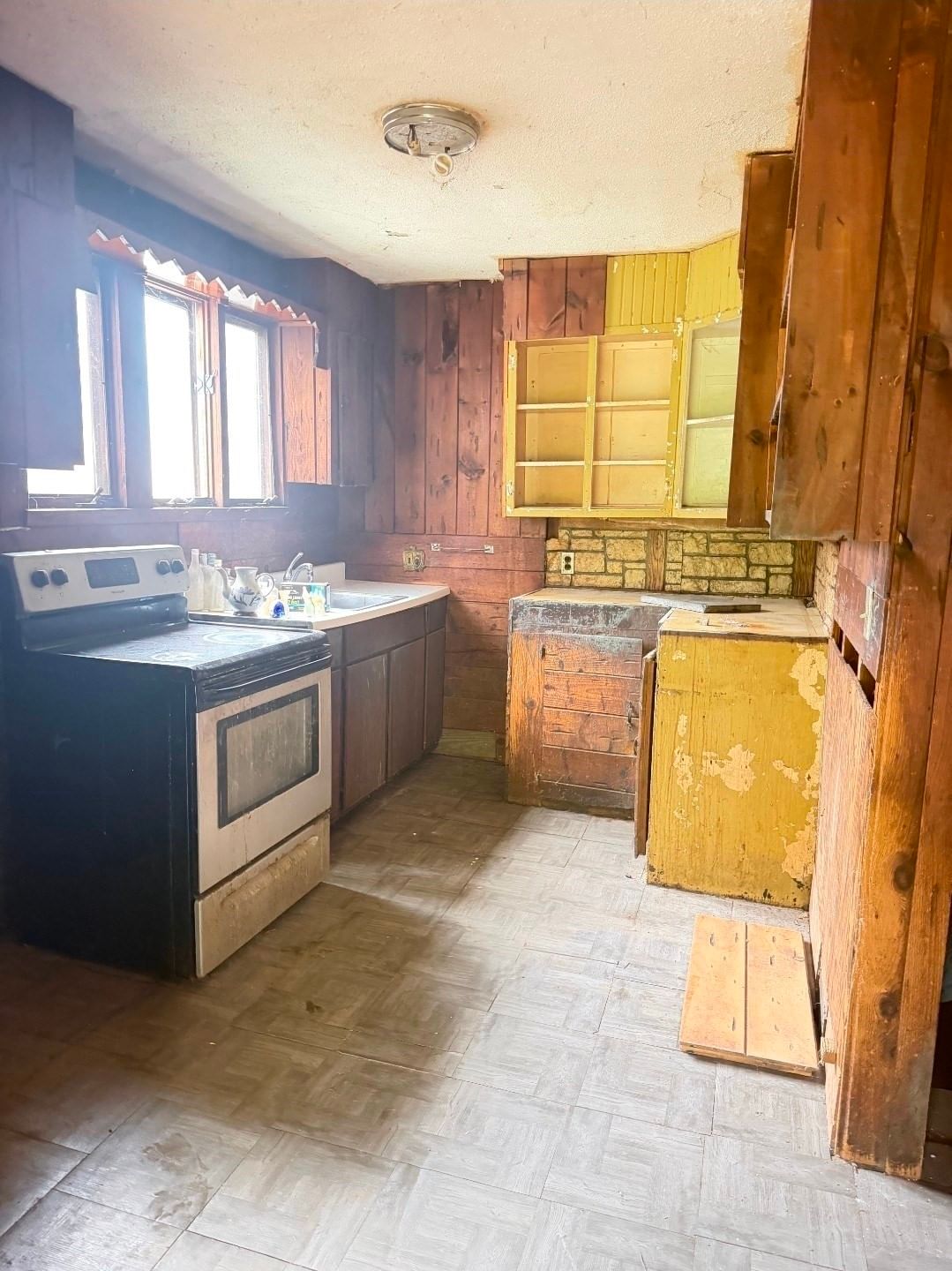 187 Federal St Northampton — Photo 13 of 24