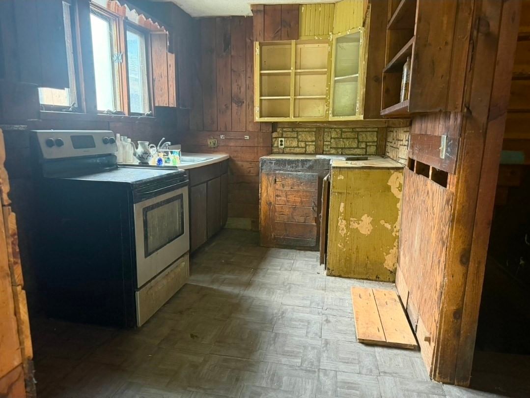 187 Federal St Northampton — Photo 15 of 24