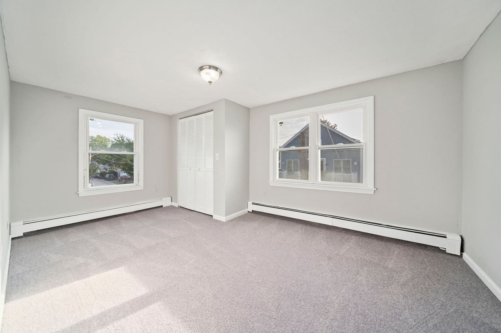 2 Caldwell St Weymouth — Photo 24 of 42
