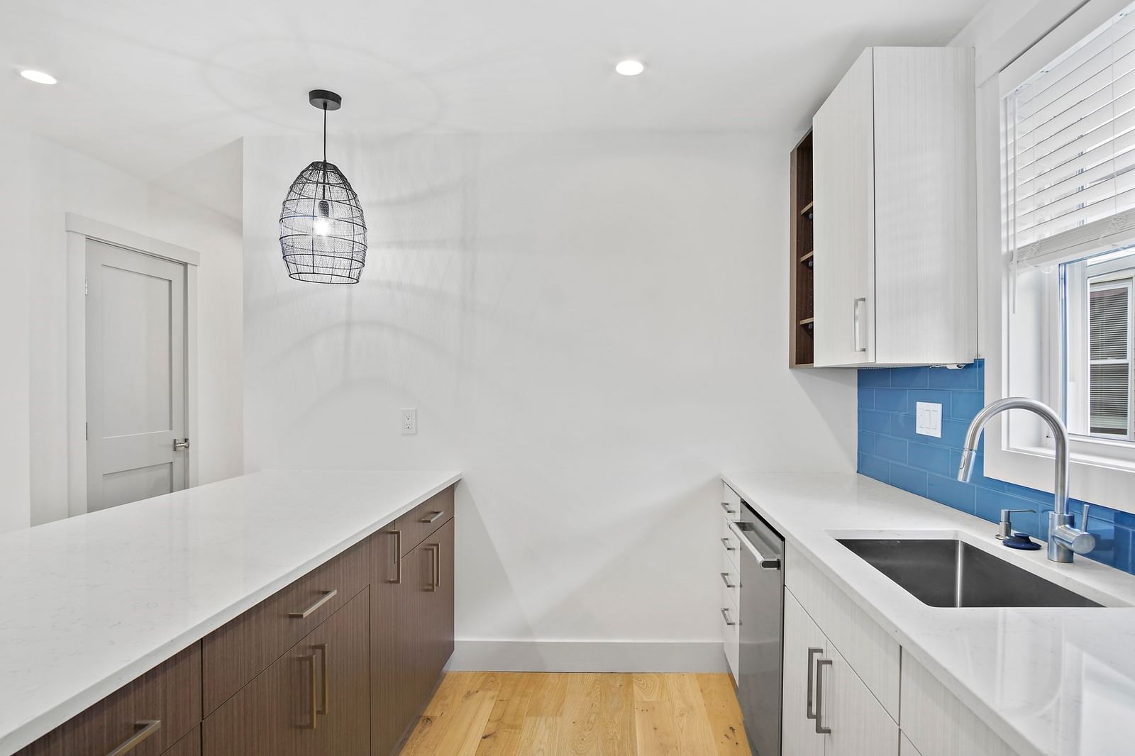 26 Crescent Ave #1 Boston — Photo 6 of 26