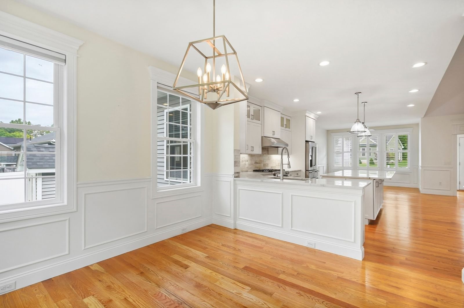 49 Magnolia Ln Belchertown — Photo 13 of 40