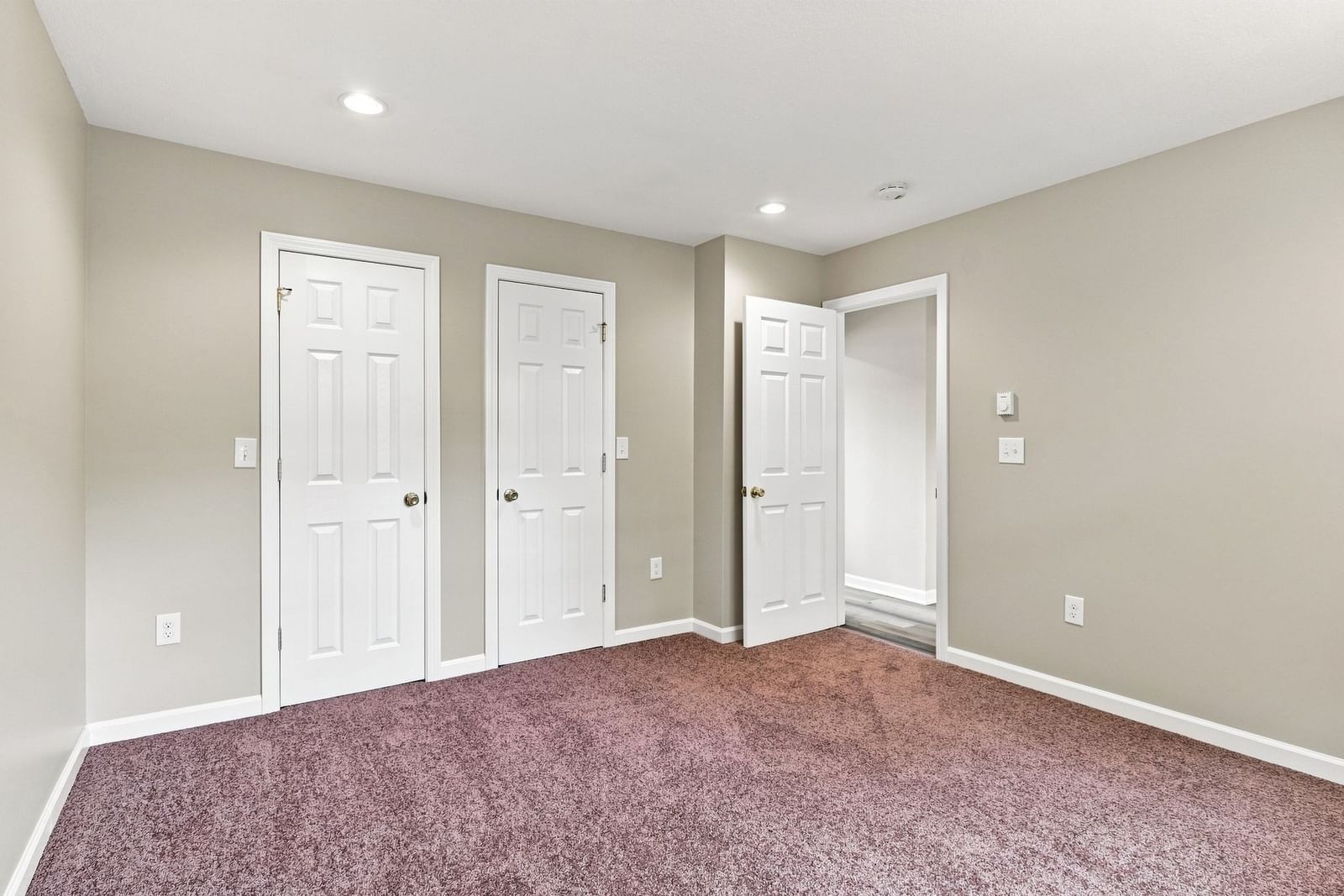 192 Empire St Chicopee — Photo 27 of 42