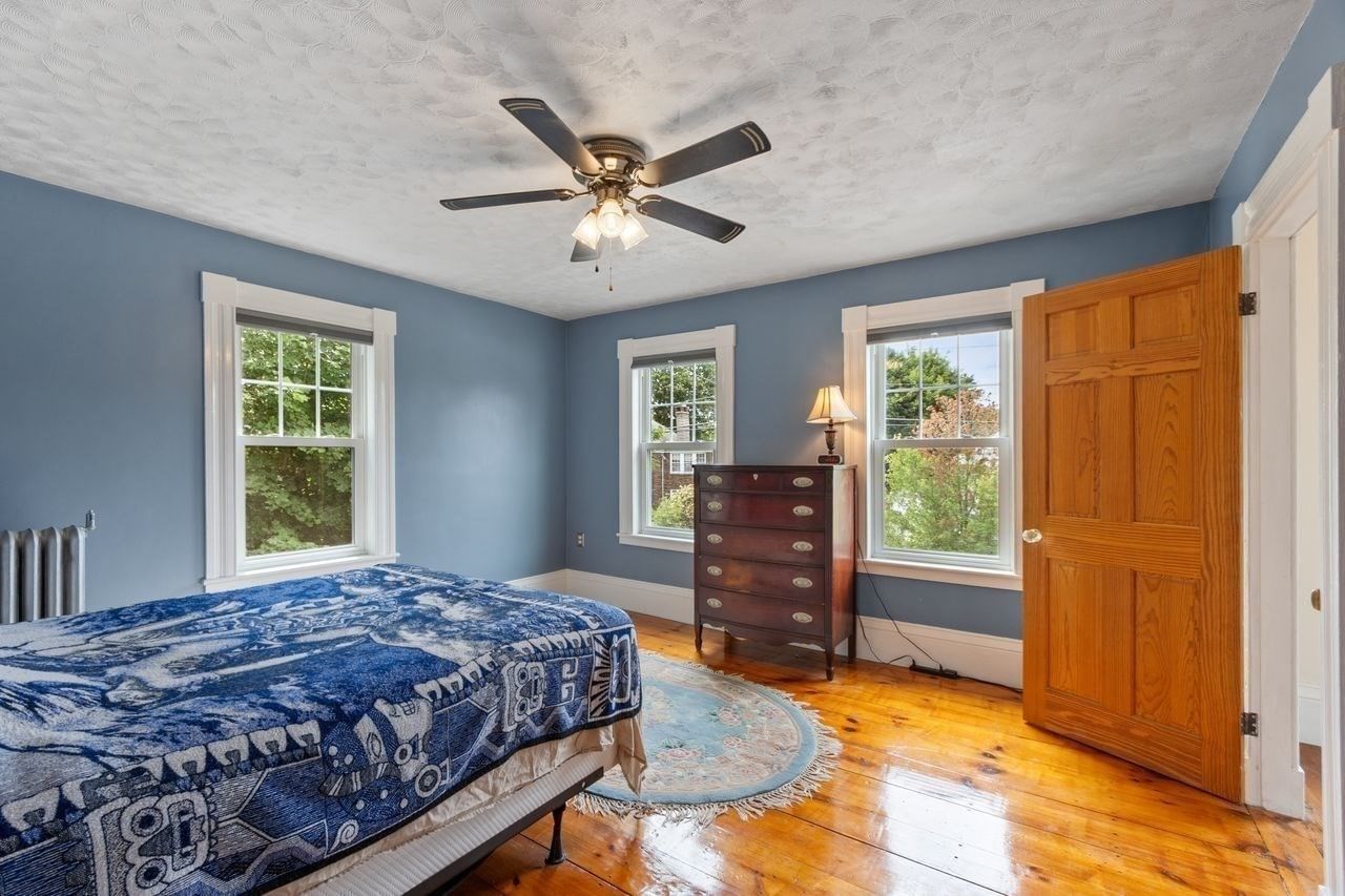 727 Andover, Lowell, MA 01852 photo 4