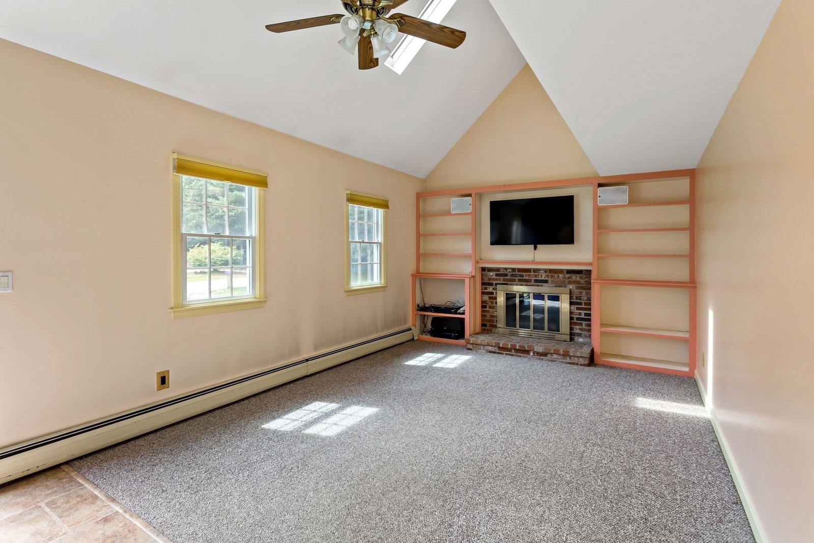 378 Ames Way Barnstable — Photo 11 of 26