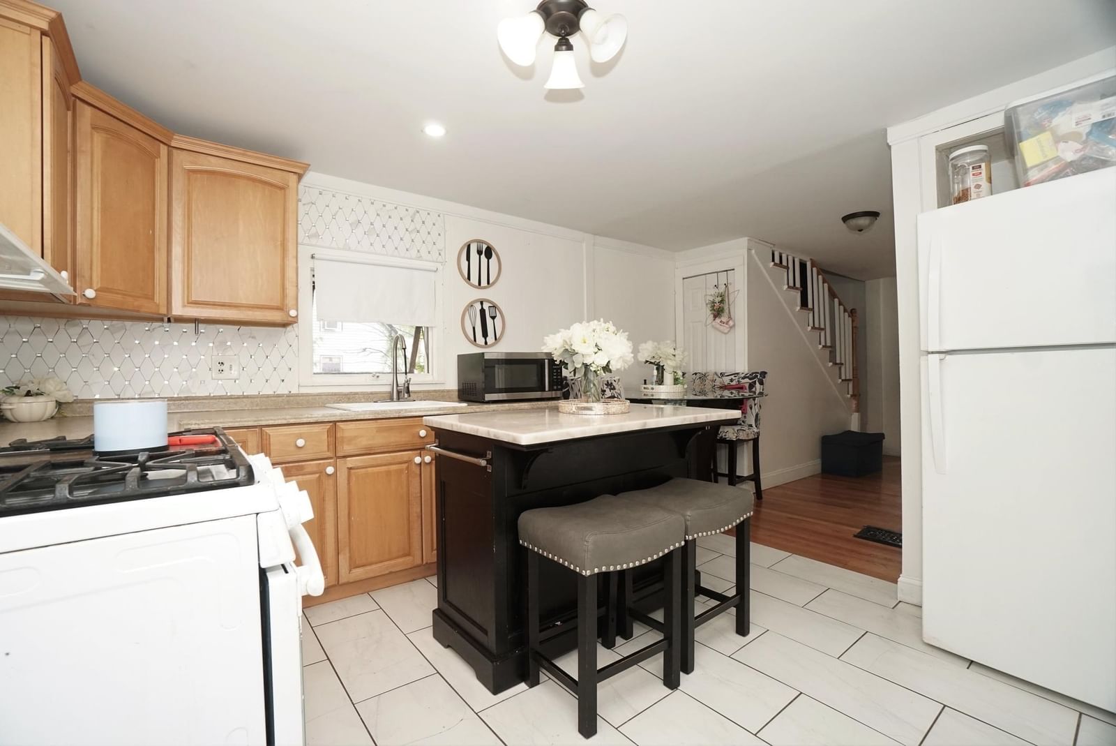 12 Bailey St Lynn — Photo 10 of 42