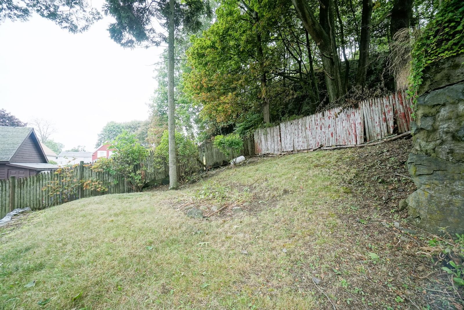 12 Bailey St Lynn — Photo 33 of 42