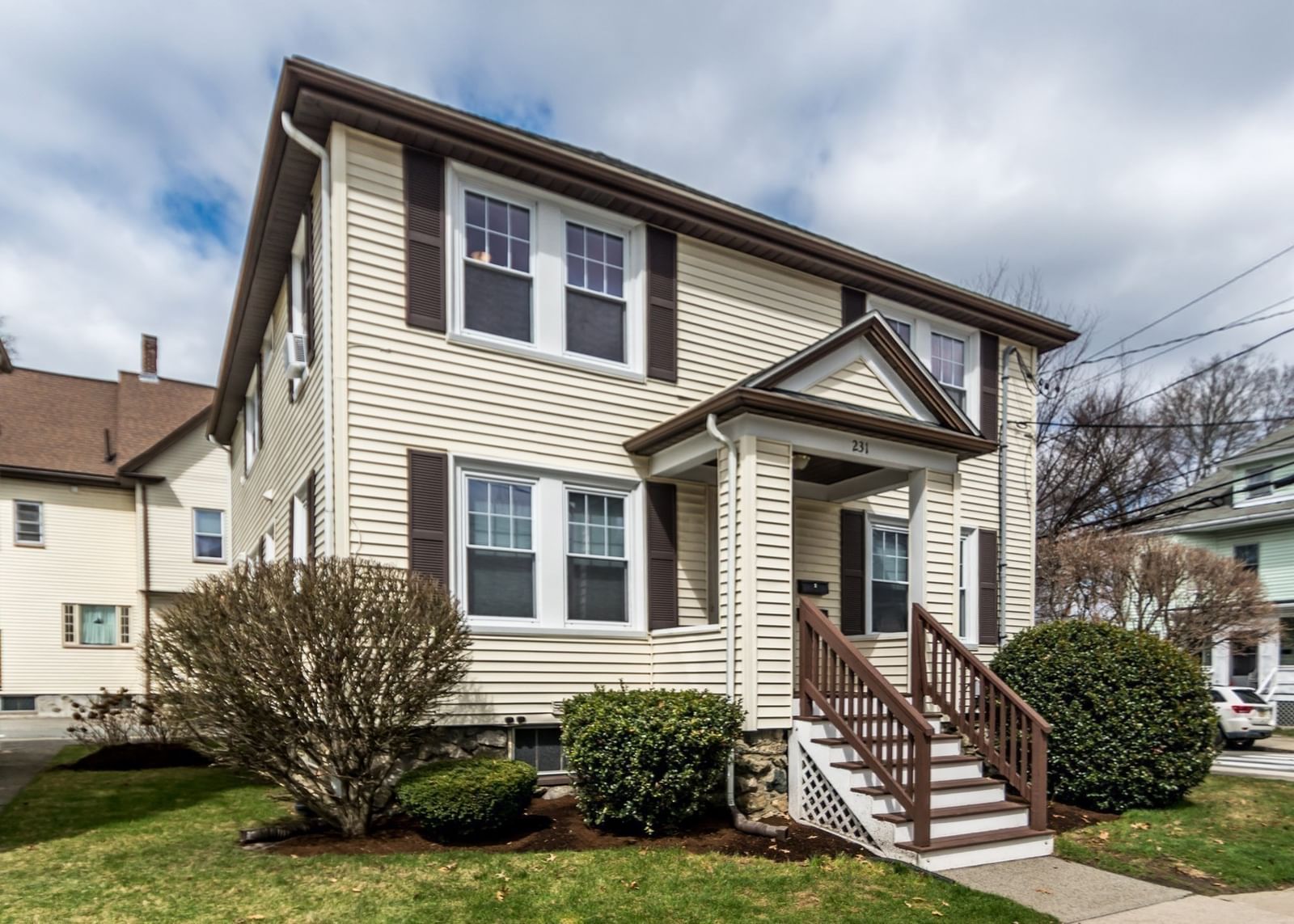 231 Lowell Street #2 Waltham — Photo 19 of 23