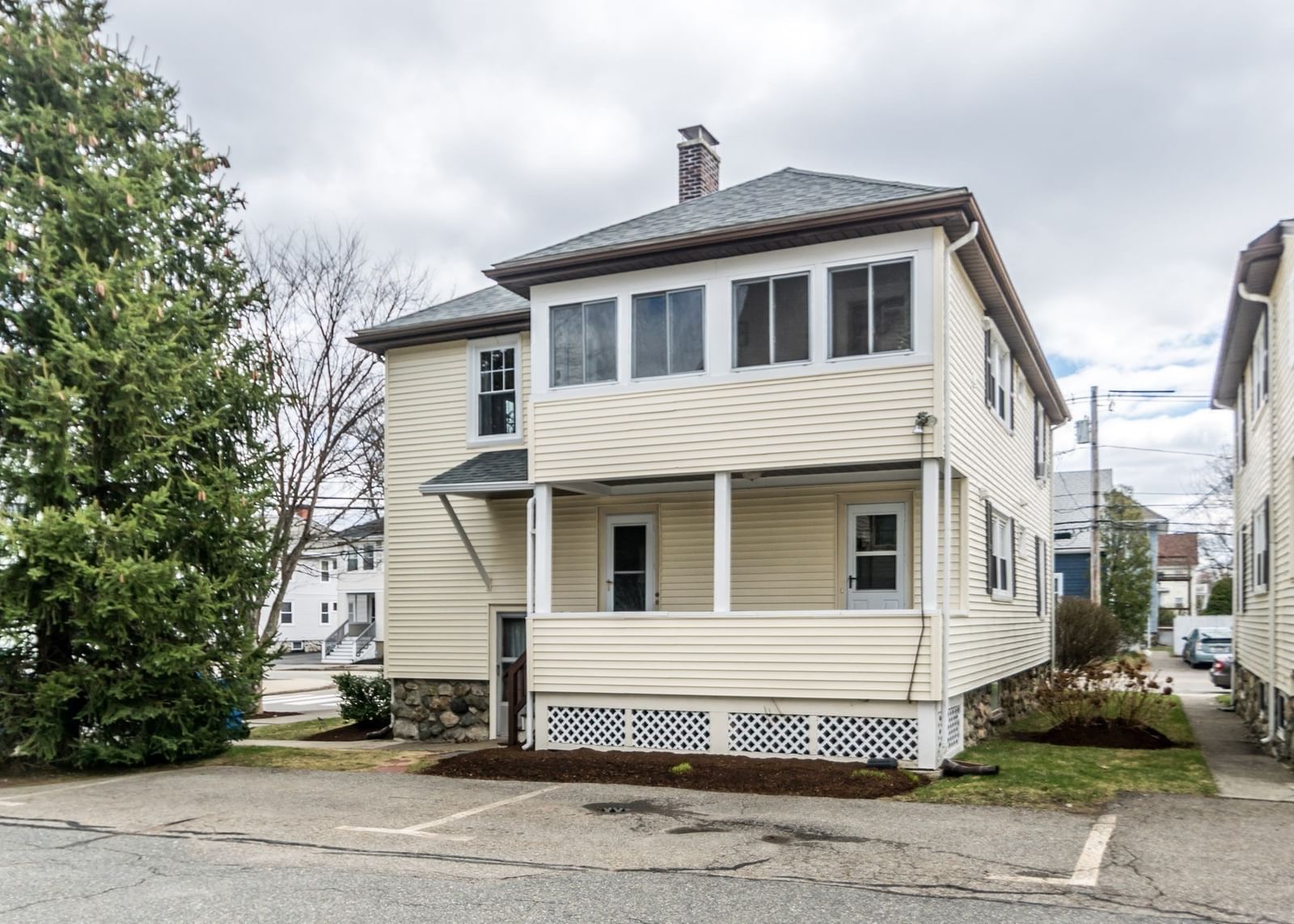 231 Lowell Street #2 Waltham — Photo 22 of 23