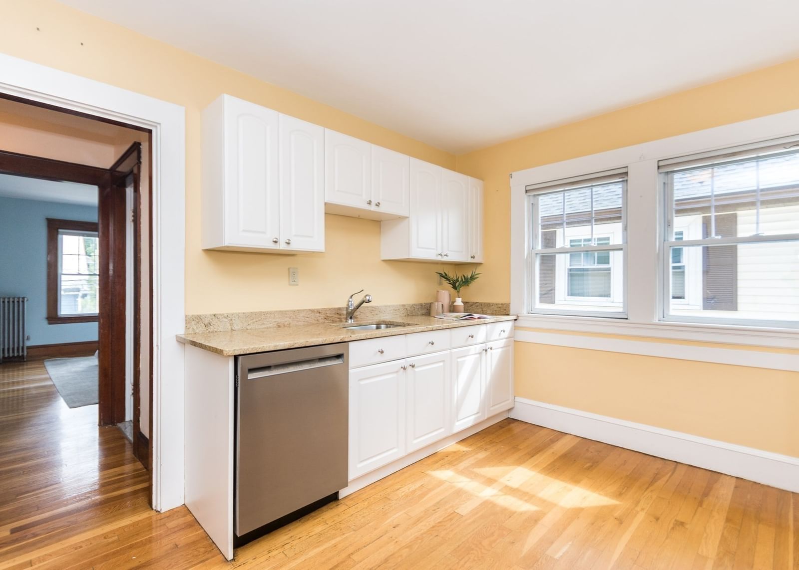 231 Lowell Street #2 Waltham — Photo 5 of 23