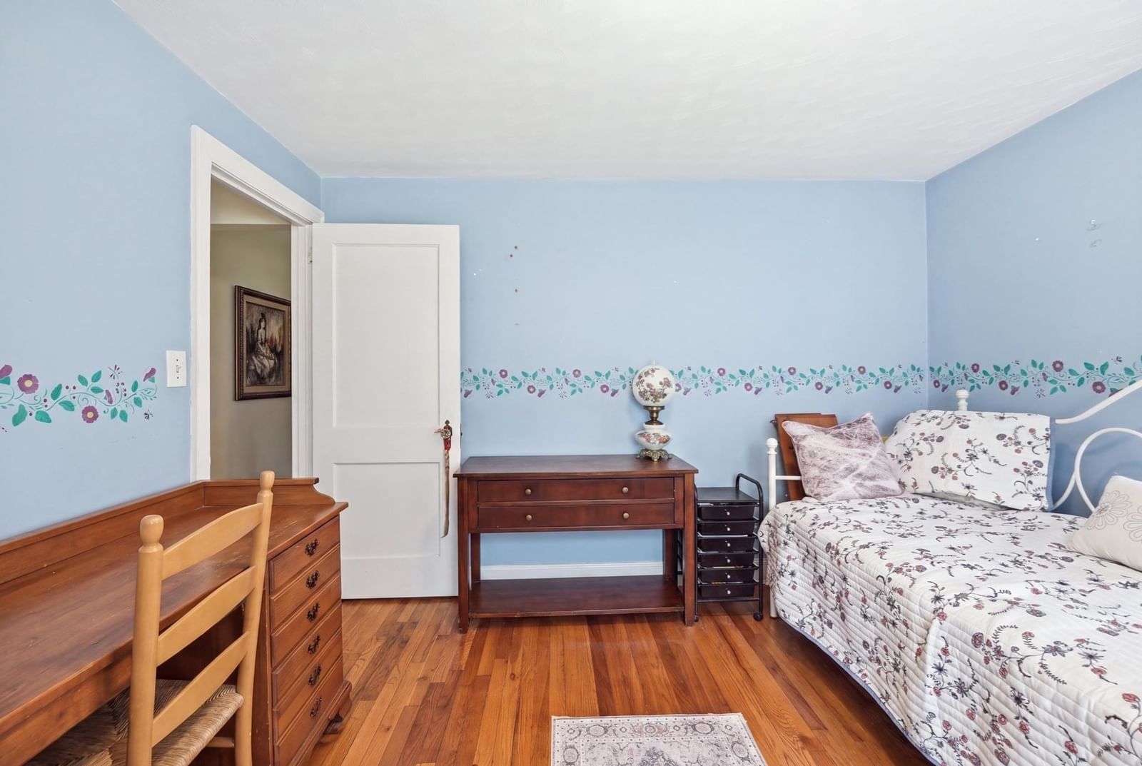 43 Spruce Street Shrewsbury — Photo 26 of 36