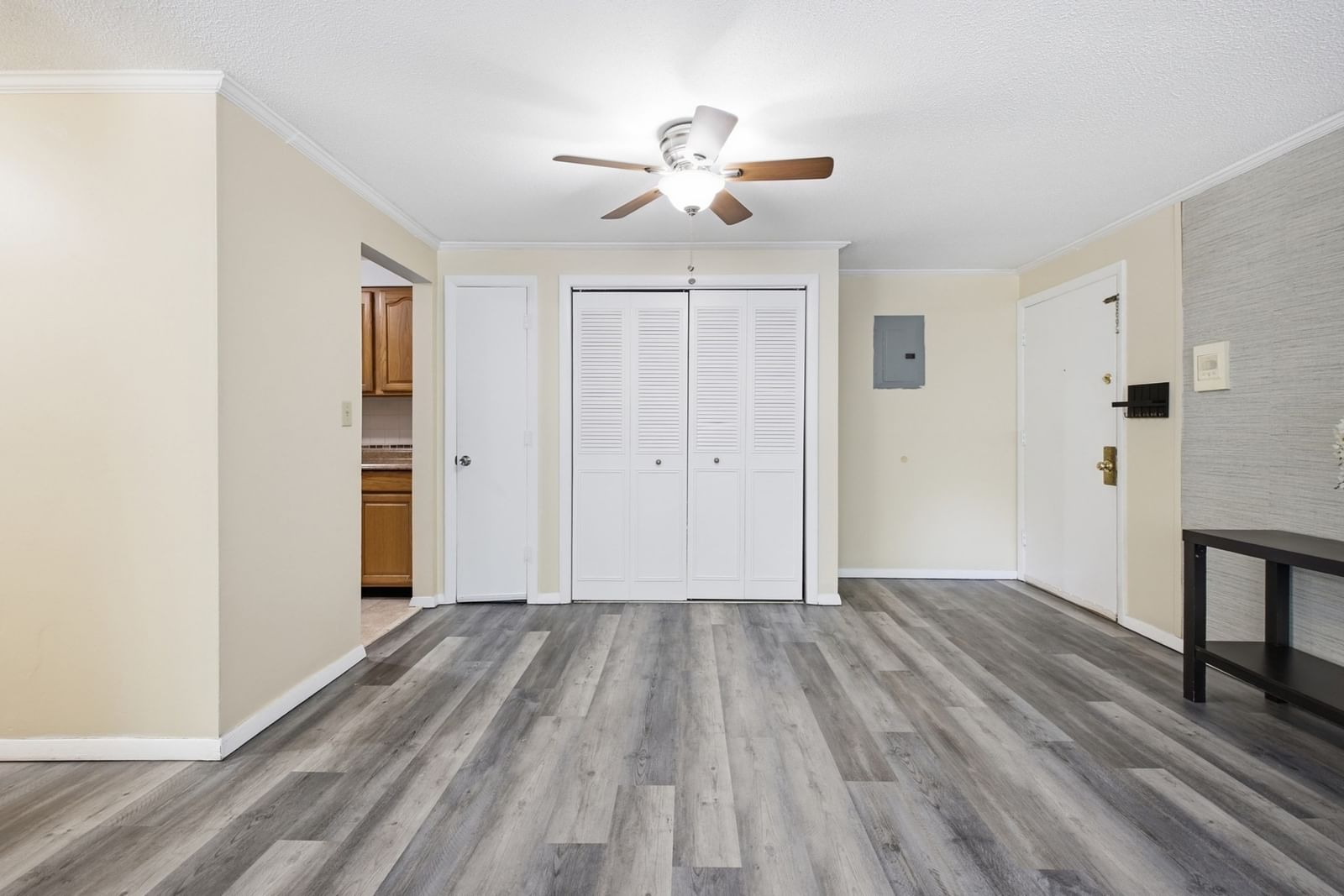 180 Main St (Building 5) #5205 Bridgewater — Photo 16 of 40