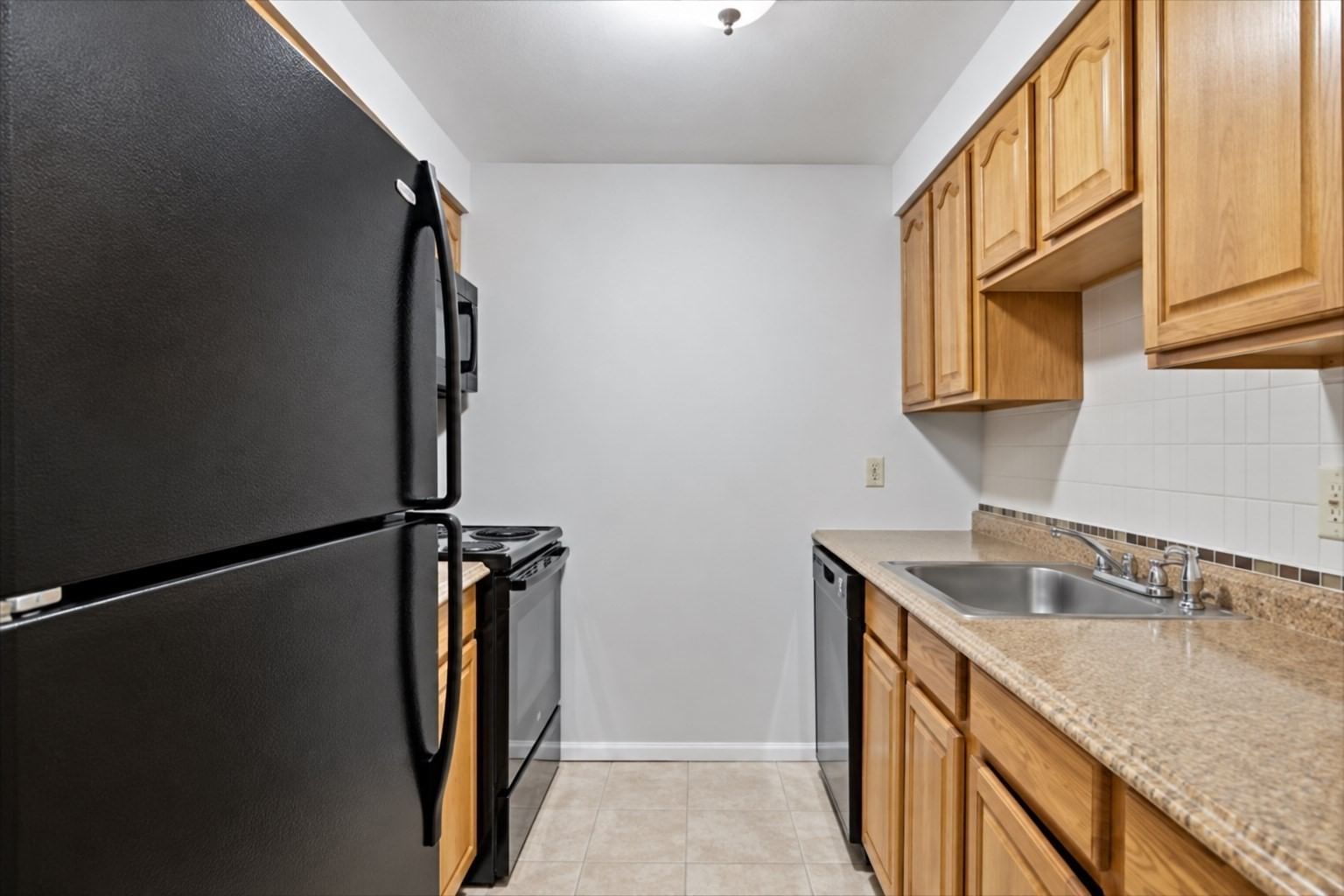 180 Main St (Building 5) #5205 Bridgewater — Photo 26 of 40