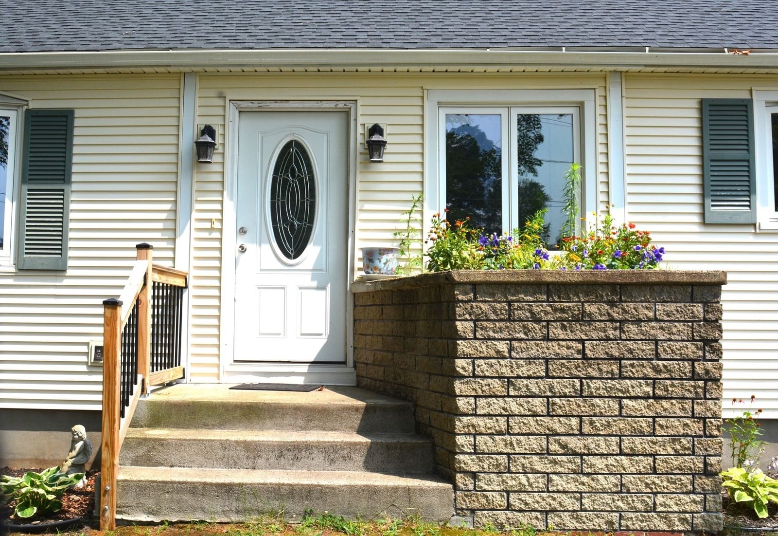 18 Highland Park Drive West Springfield — Photo 27 of 36
