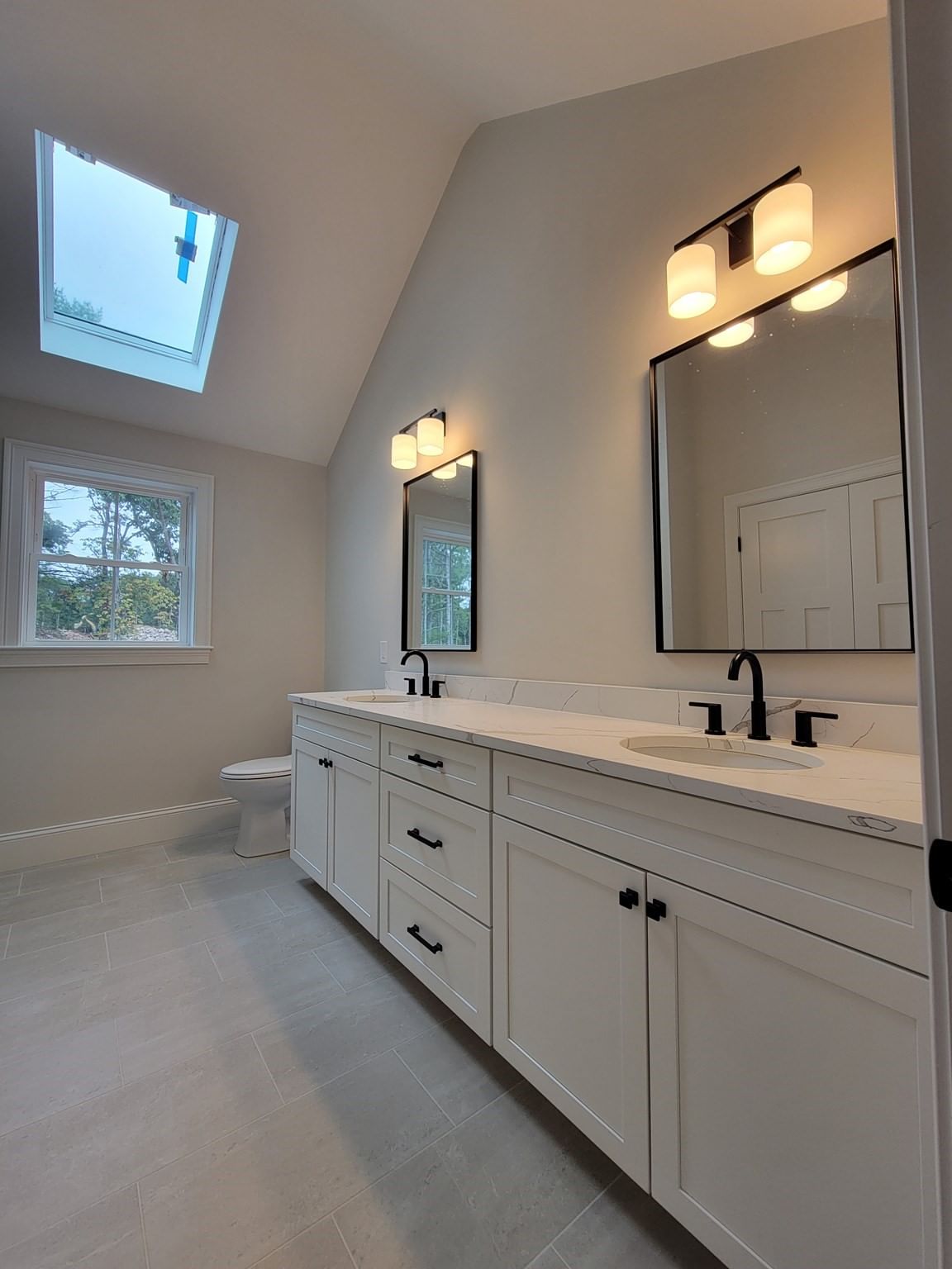 1 Kinsman Way Foxboro — Photo 10 of 13