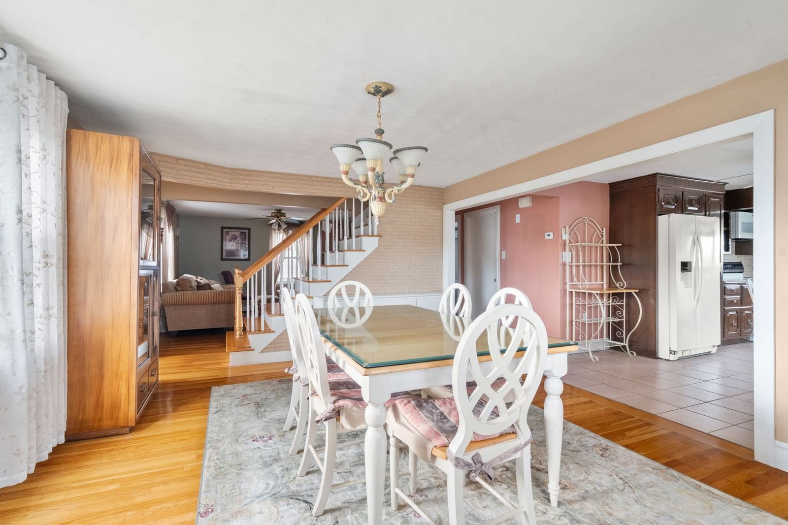 175 Rumney Rd Revere — Photo 31 of 35