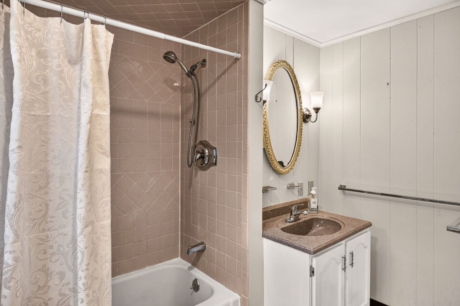 50 Pine St Falmouth — Photo 23 of 42
