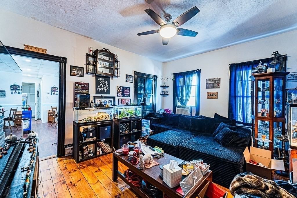 15 Sigel St Worcester — Photo 32 of 35
