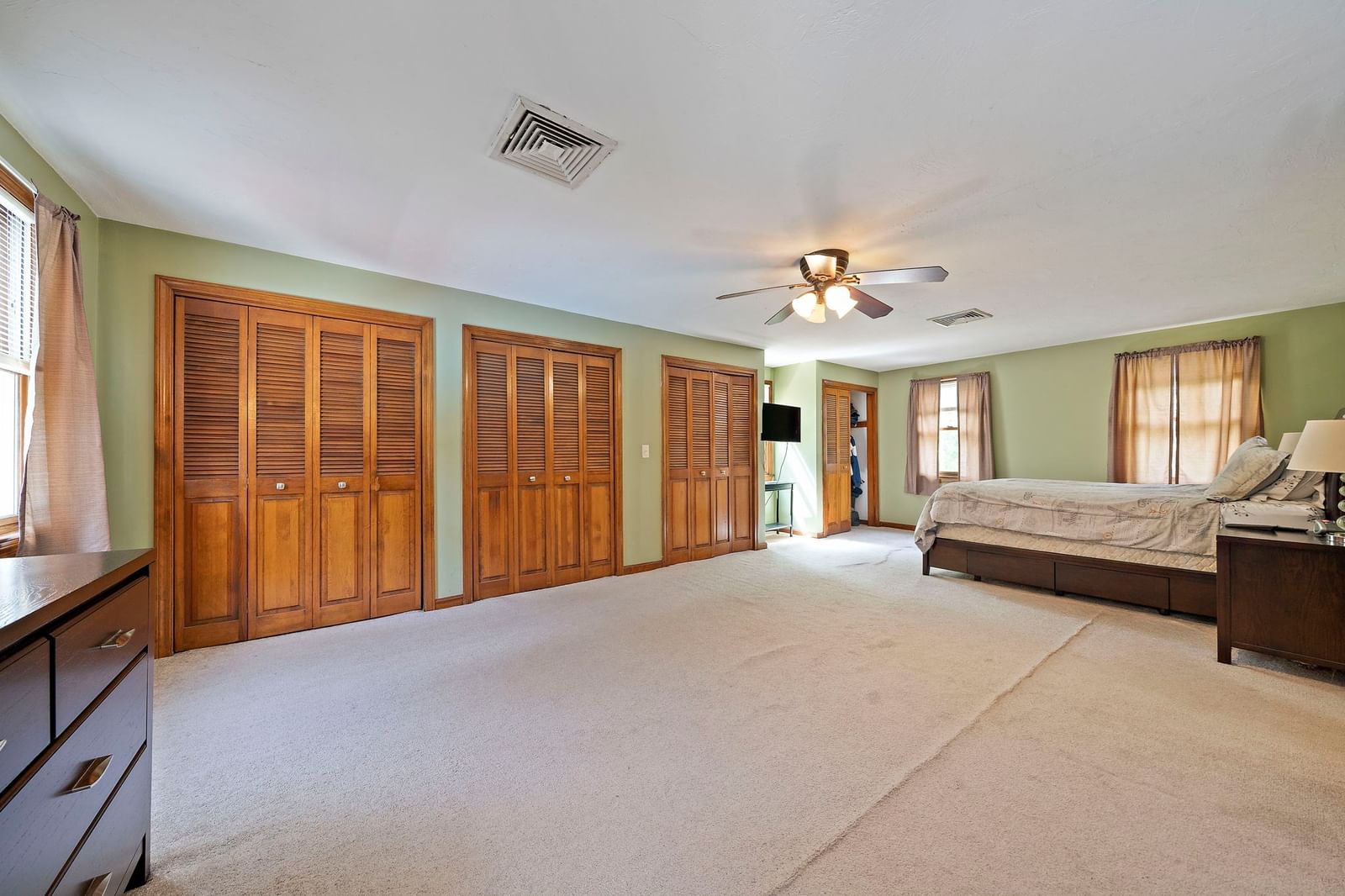 2072 State Rd Plymouth — Photo 17 of 42