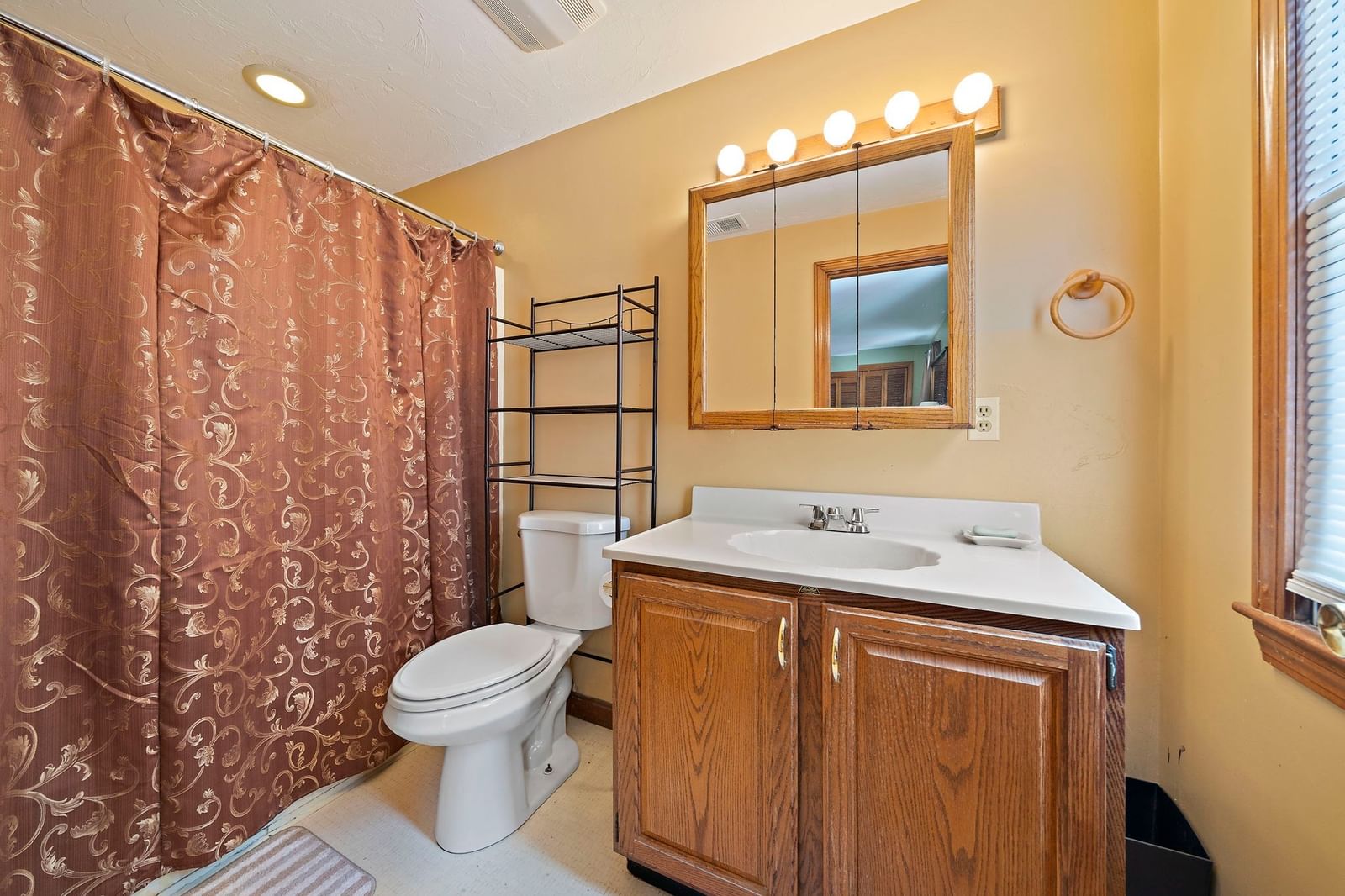 2072 State Rd Plymouth — Photo 18 of 42