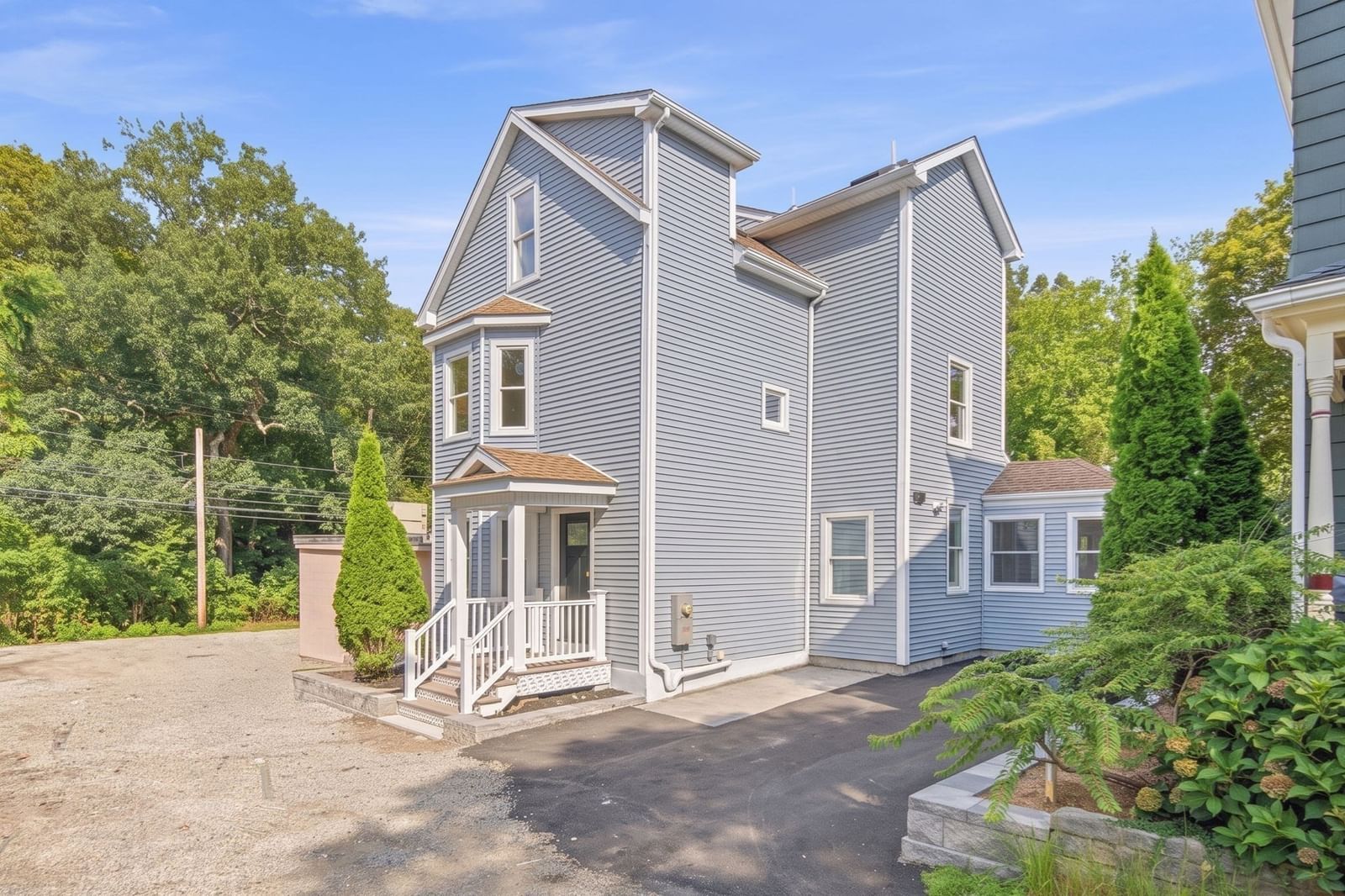 2 Summer Street Pl Arlington — Photo 2 of 42